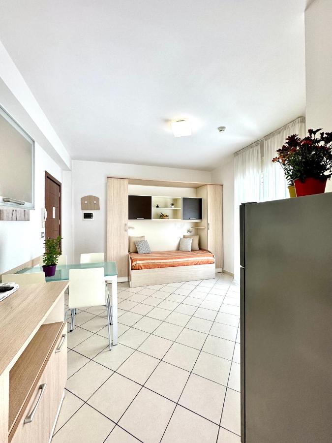 Residence Mareo Riccione Kültér fotó